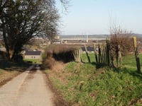 Rue Henin da Hallembaye