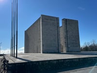 Salita all'Ara pacis from Medea