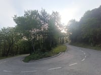 Santuari de la Mare de Déu del Coll d'Osor depuis Embalse de Susqueda
