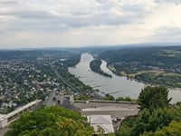 Schloss Drachenburg from Königswinter via Drachenfelsstrasse