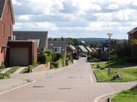 Schrouwenberg über Lindenlaan