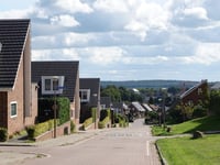 Schrouwenberg über Lindenlaan