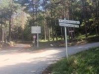 Serra de Mitges über La Corriu
