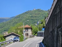 Stanga von Selino Basso über Locatello