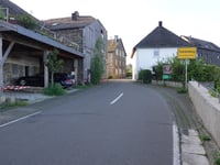 Starkenburg von Enkirch über Schlossstrasse