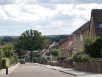 Stekkenberg via Burgemeester Ottenhoffstraat