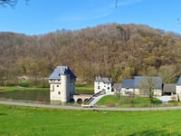 Sur le Tienne von Crupet
