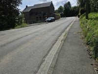 Sur-les-Bois über Rue Caquette