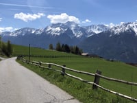 Tanas über Via Protzen