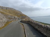 The Great Orme depuis Gogarth par Marine Drive