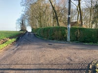 Tiegemberg przez Helleweg