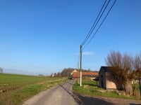 Tiegemberg przez Helleweg
