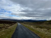Trinafour Hill depuis Dalnarcardoch