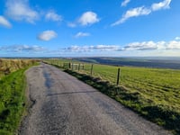 Two Barrows von Long Holcombe Cross