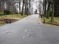 Uilentoren über Bergweg