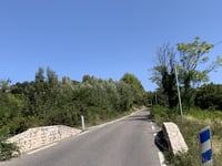 Vernegues von La Barben