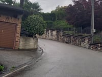 Via Giacomo Leopardi über Via Ugo Foscolo