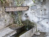 Via Monte Rosa z Armeno