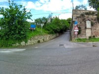 Vignano via Strada di Pieve a Bozzone