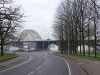 Valkhof über Ubbergseweg