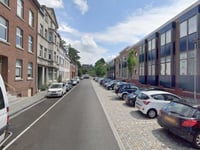 Von Clermontplein über Bloemandalstraat