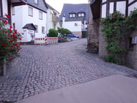 Vordere Grabenstrasse via Am Wallgraben