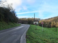 Warnant über Rue du Fond
