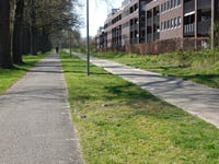 Weg achter het Bos über Valkenhuizen